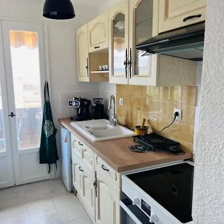 T2 Vue Proche Centre Apartment Saint-Tropez